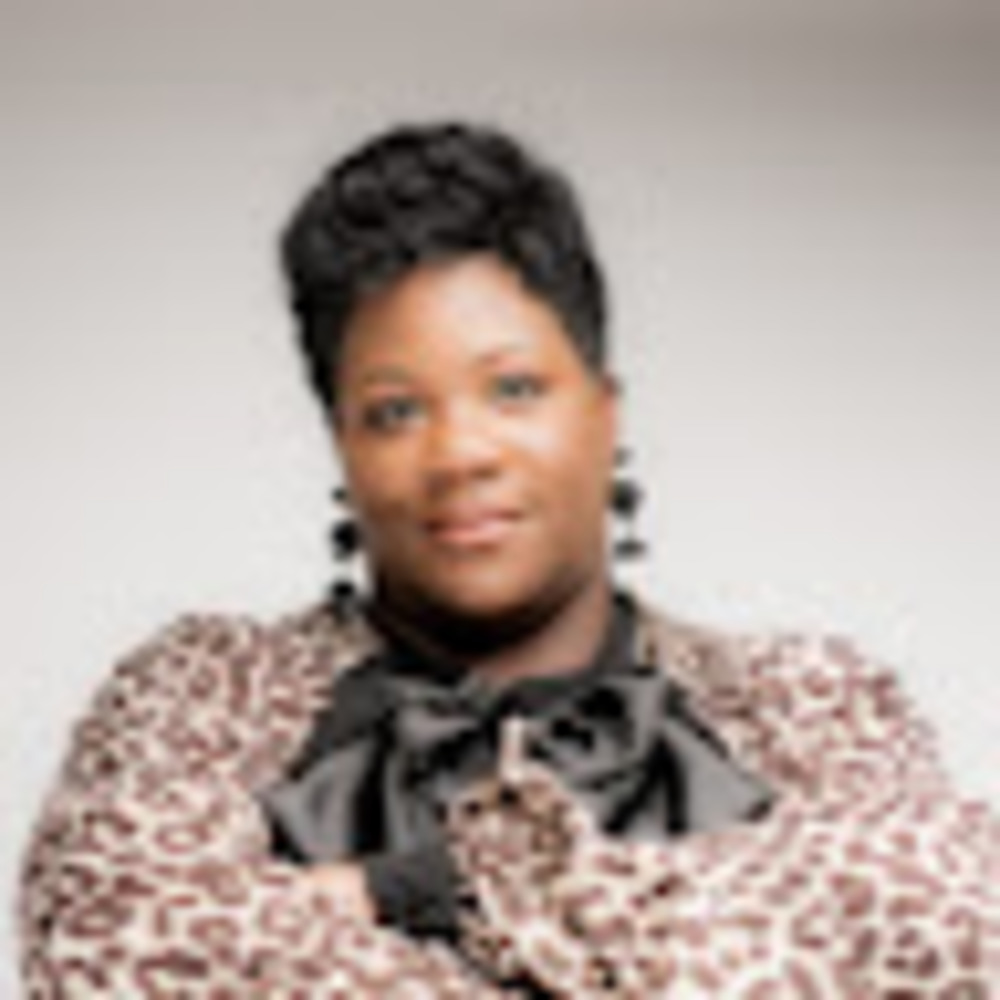 Meet your Posher, Pamela